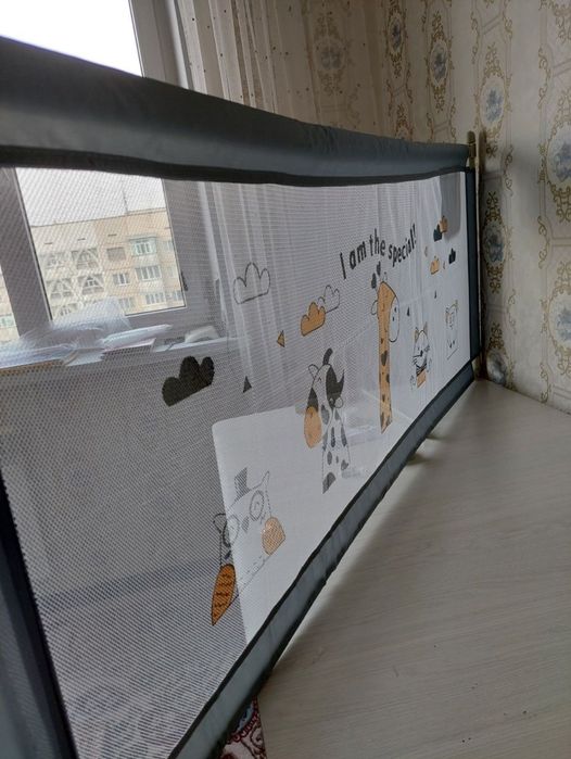 Защитные бортики,  барьеры