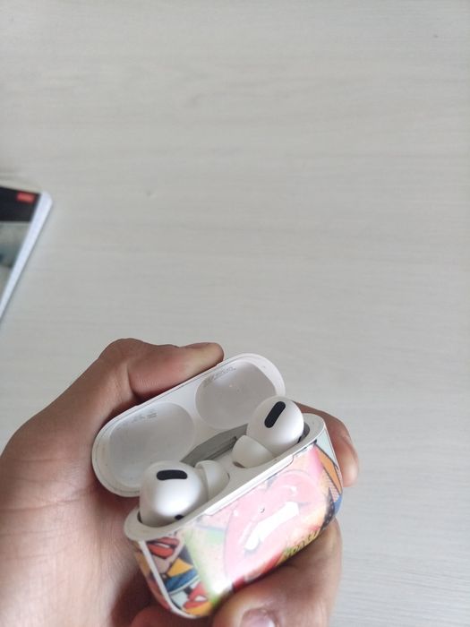 Наушники аирподс