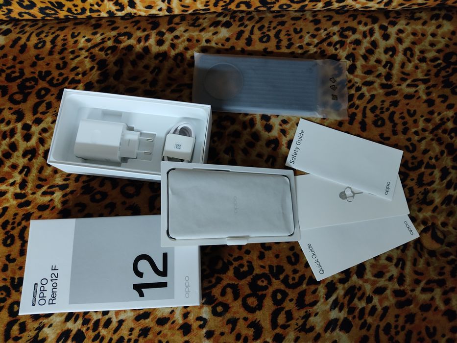 Oppo reno 12 F  8 ga 256