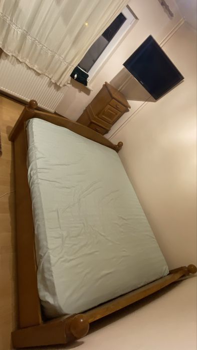 Pat din lemn 200x160