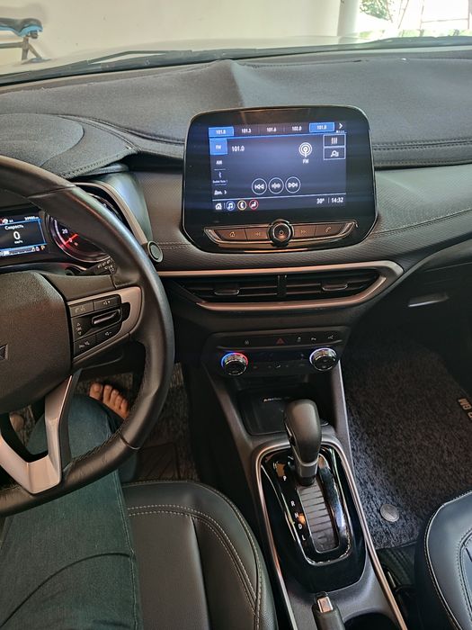 Chevrolet Tracker 2023 — 3