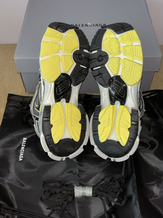 Balenciaga Runner