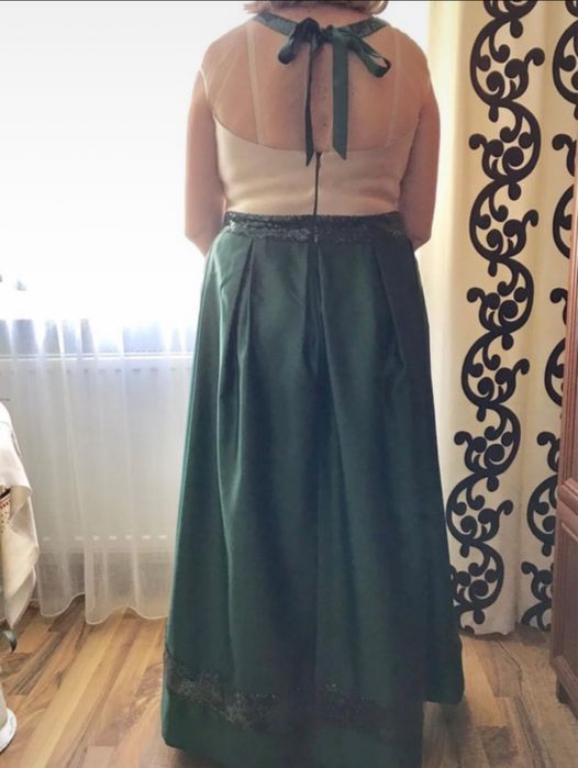 Rochie de ocazie purtata doar o data