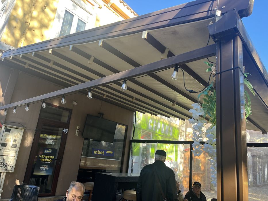 Пергола - с подвижен покрив