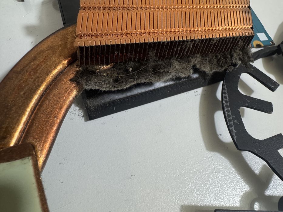 Service laptop sector 6 - Dorado Systems