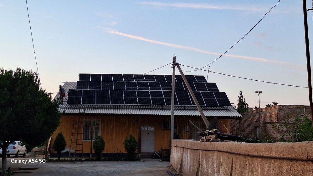 Куёш панеллари урнатамиз