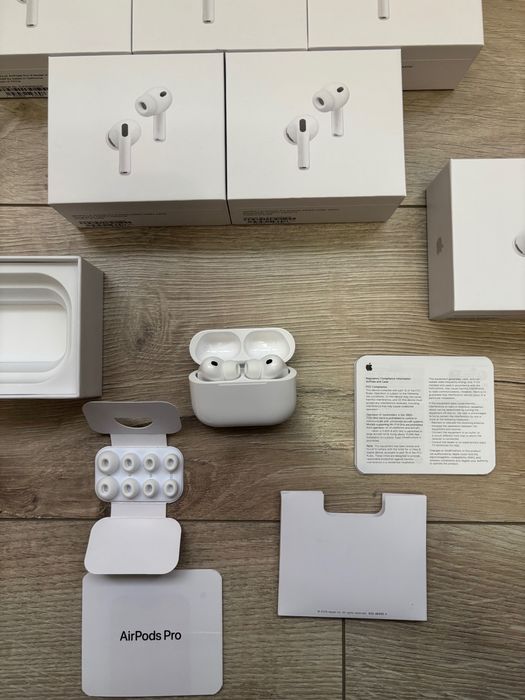 Apple Airpods Pro 3 ANC / безжични слушалки Apple