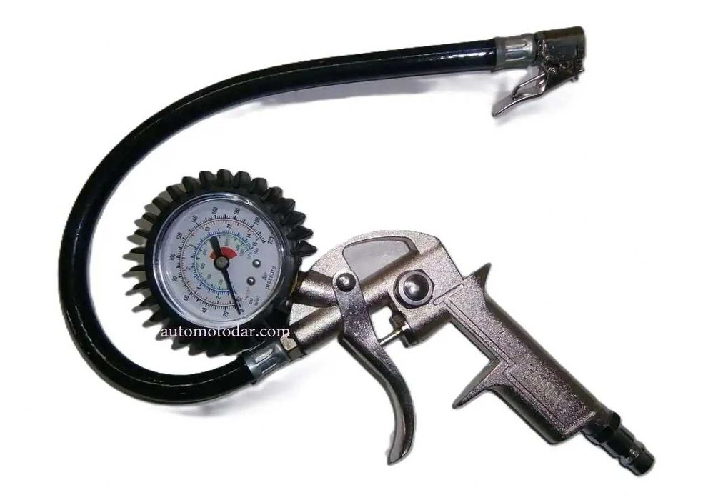 Пистолет за помпане на гуми с метален манометър и маркуч