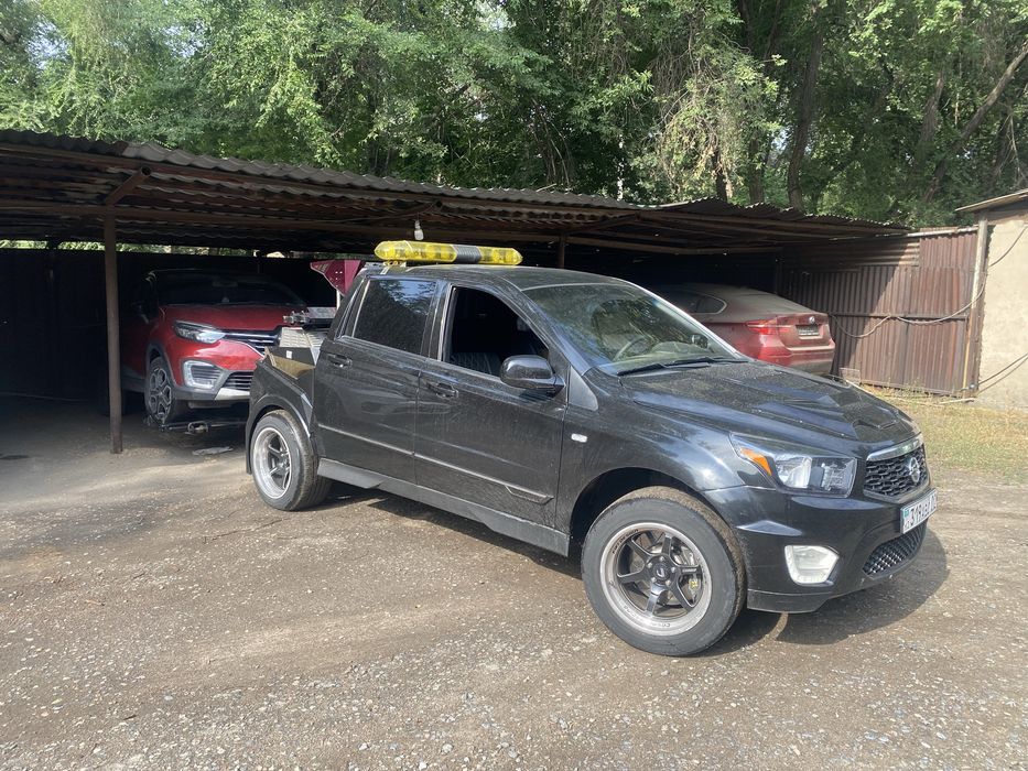 Эвакуатор частичной погрузки манипулятор 24/7