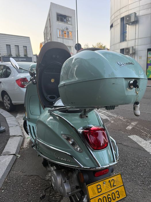 Scuter Piaggio Vespa 50cc 2023