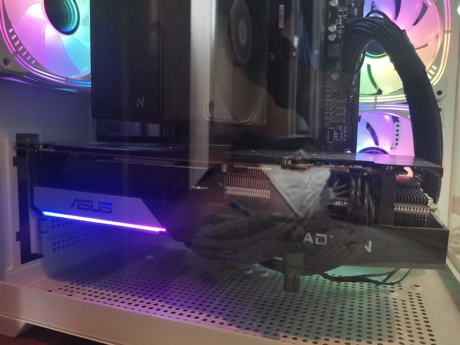 Placa video Asus Dual Rx 6700xt 12 Gb