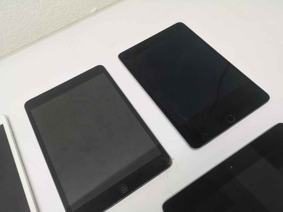 Таблет/ти - лот iPad