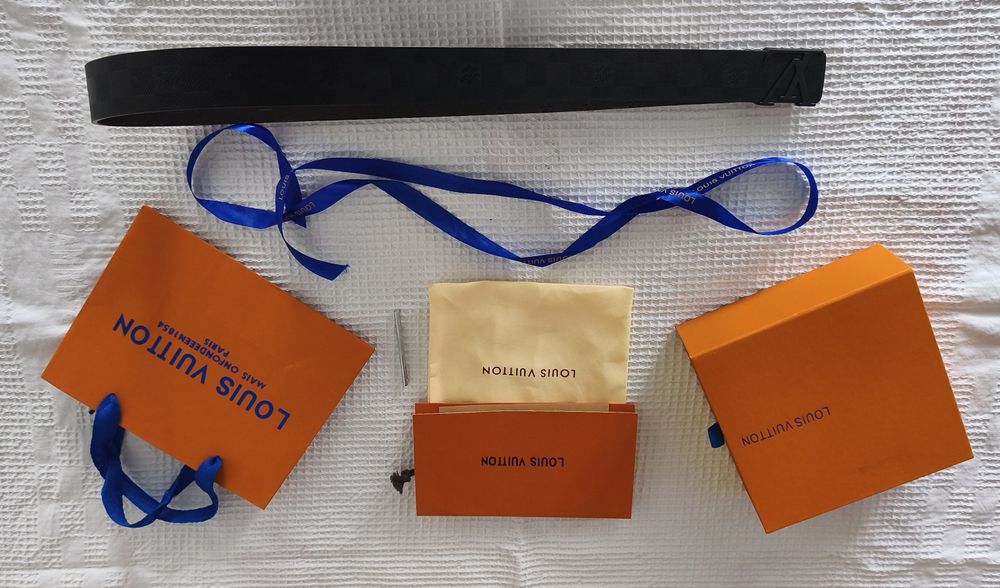 Cureauă Louis Vuitton