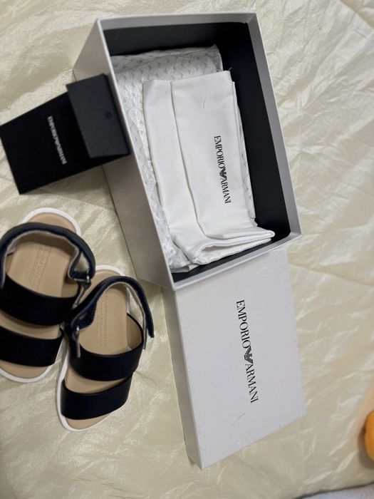Sandale Emporio Armani de piele