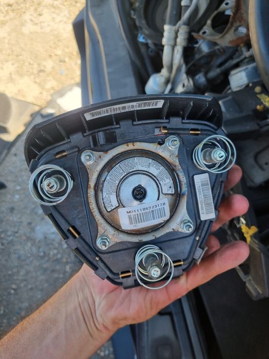 Аербег за волана за Hundai i40 2010god