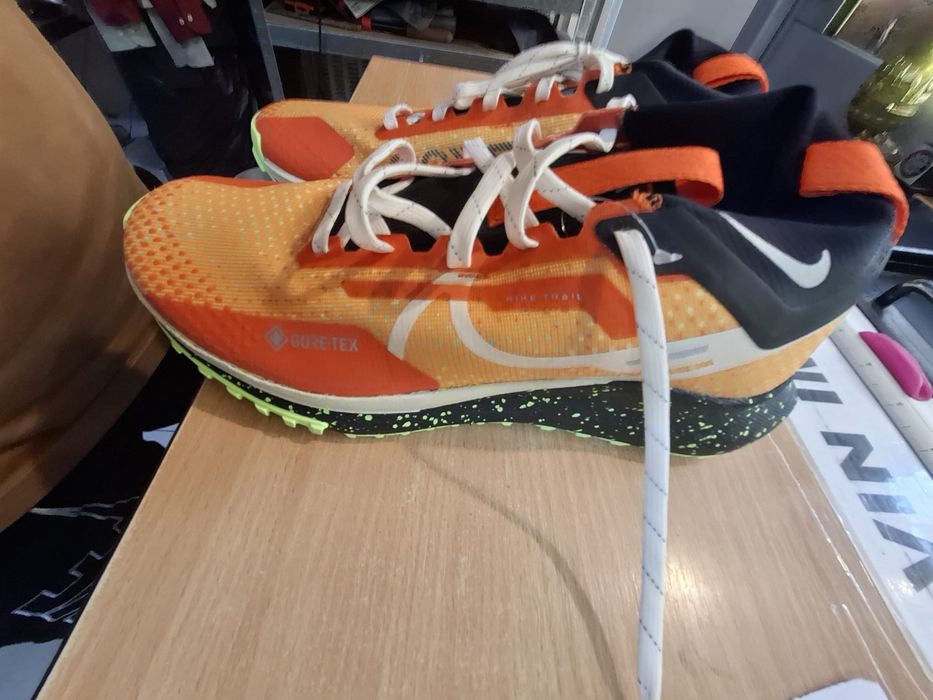 Adidasi nike pegasus trail gore-tex nr 42