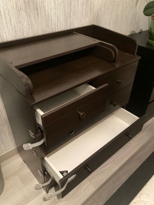 Комод пеленальный, цвет темный