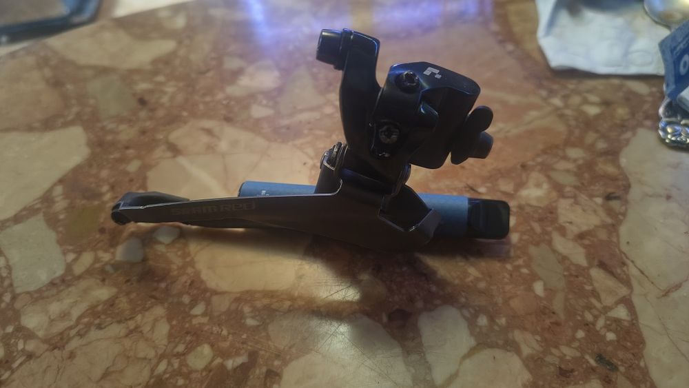 Sram Red дерайльор