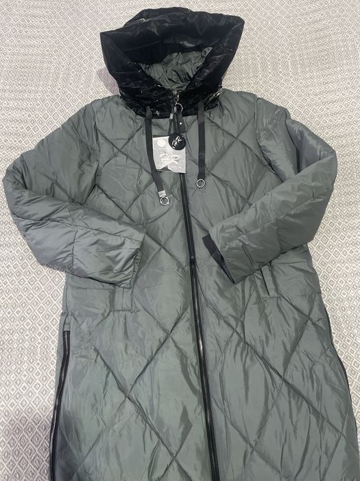 Продам демисезонную  куртку