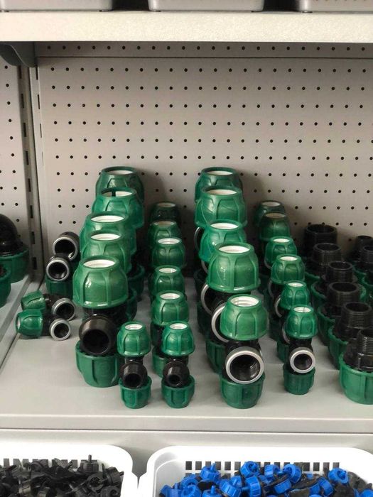 Компрессионные фитинги для ПНД труб из ПП. Poelsan. Капельное орошение