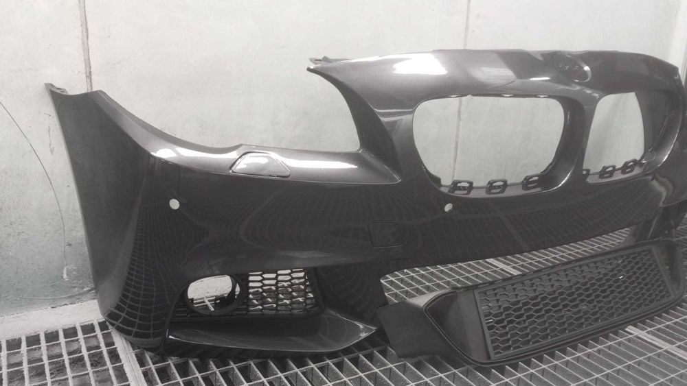Bara Fata BMW F10 An 2010-2013 M Look (A90 (Gri))
