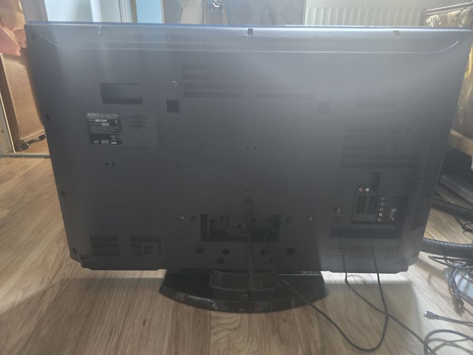 Vând tv sony bravia lcd