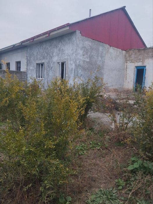 Ер уйи бн сотилади