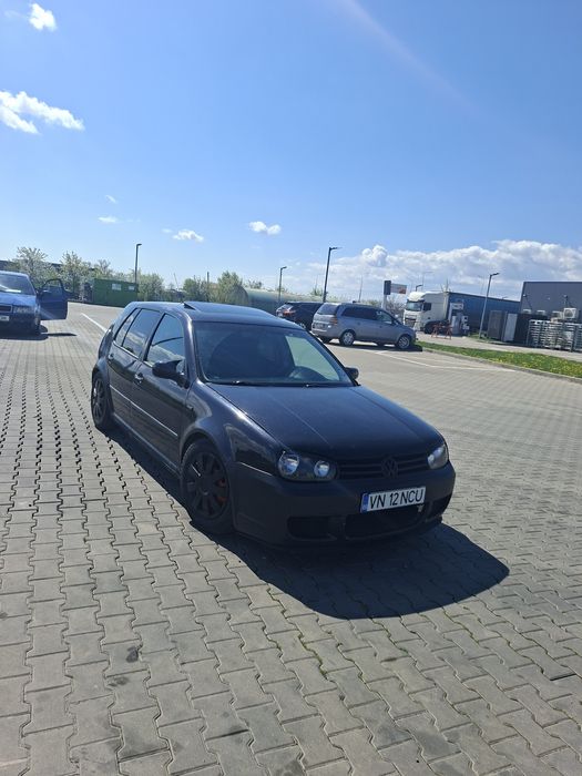 Vând golf 4 1.4 benzină +gpl