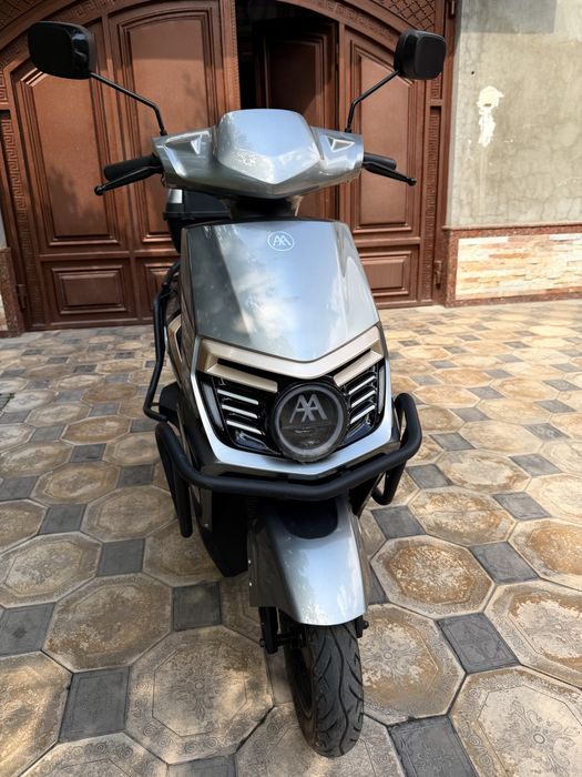 Skuter AIMA yengi kam uchilgan