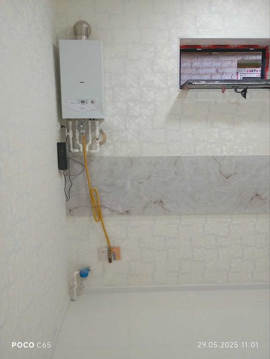 Дом 3 комнаты 1.2 сотки Азербайджанский центр, Мирабадский р-н