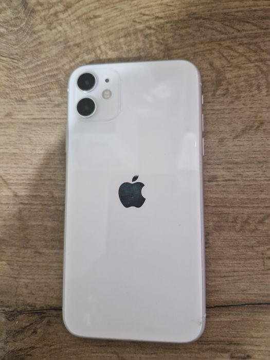 Телефон айфон 11