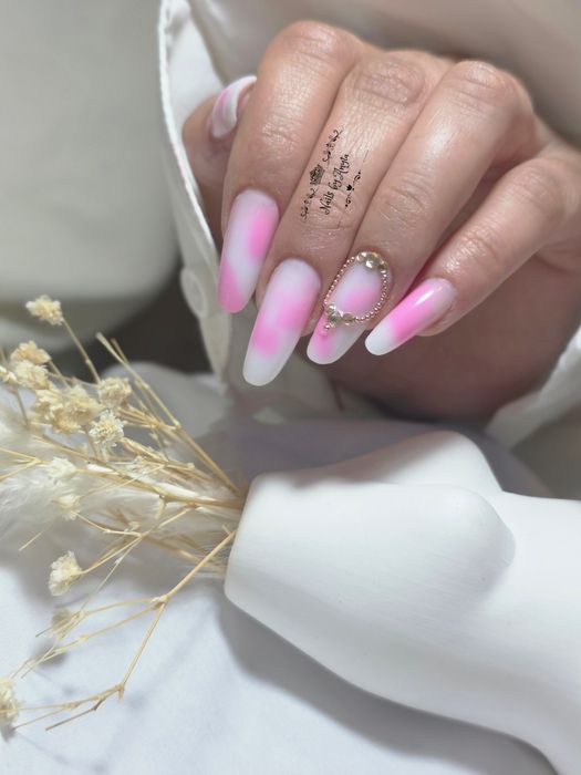 Servicii beauty la domiciliul tau