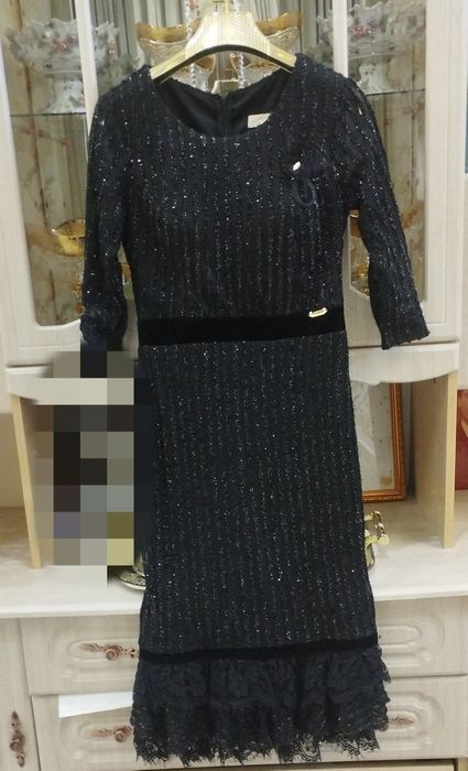 Vecherniy kuylakcha qora rangli