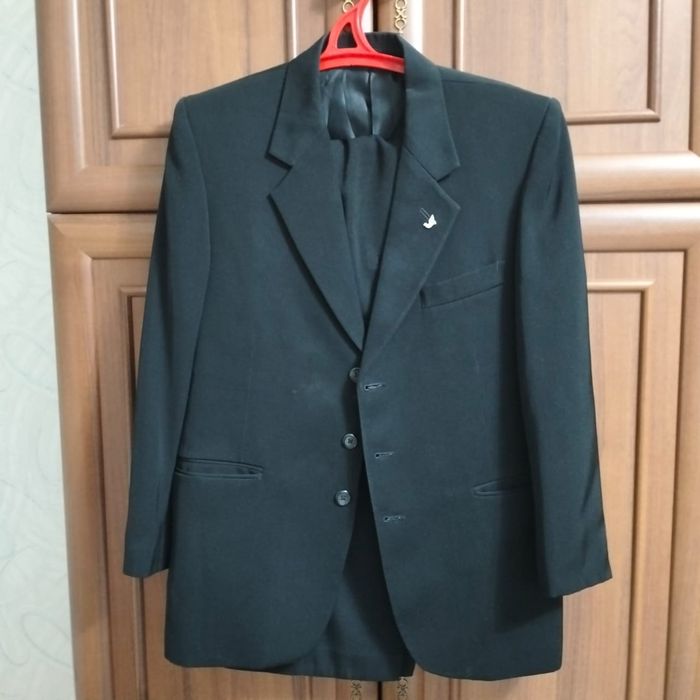 Разная мужская одежда