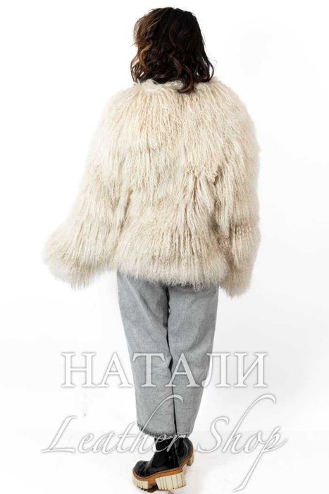 Дамски ексклузивен кожух Алина от Монголско агне