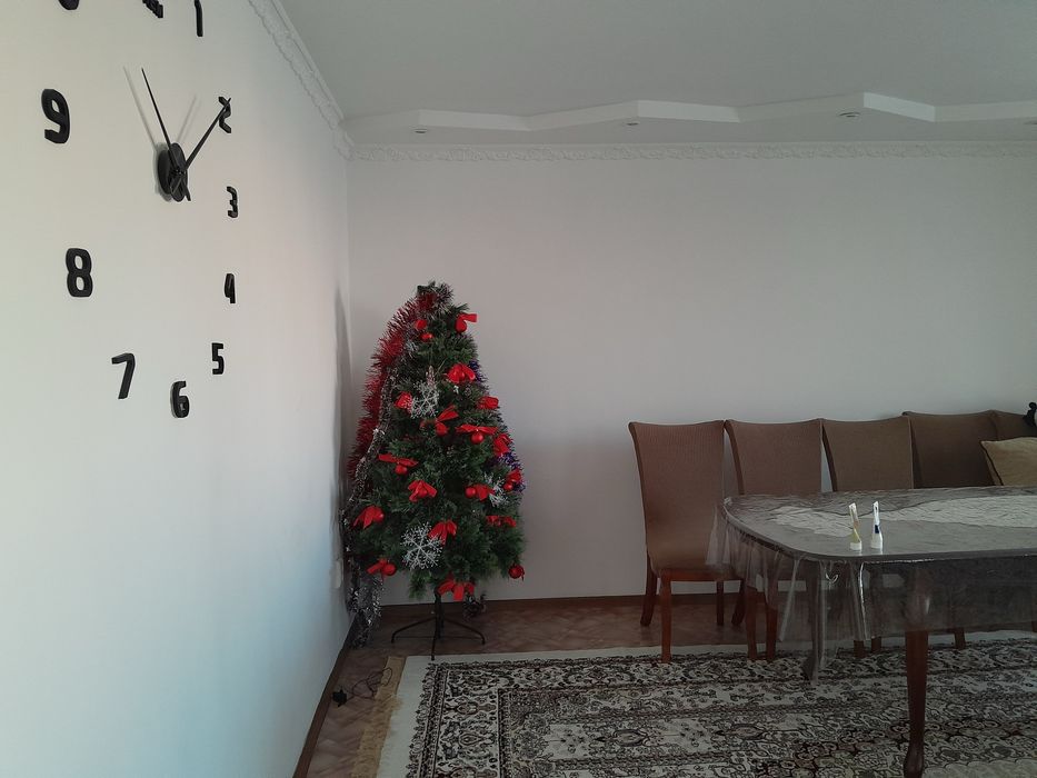 Продам 4-х комнатная квартира