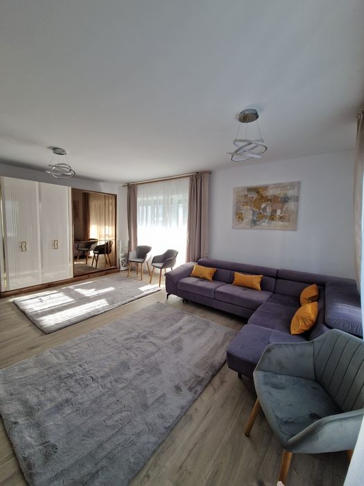 Proprietar ofer spre închiriere apartament cu doua camere
