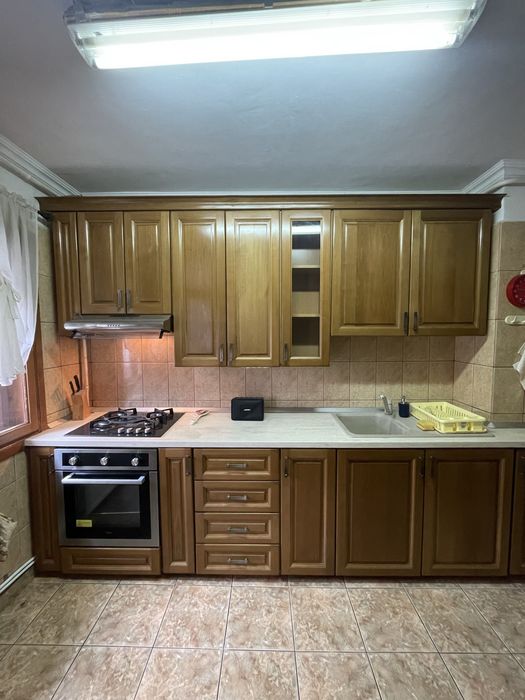 Apartament 3 camere chirie