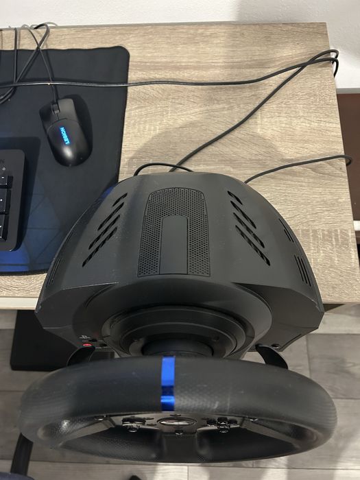 Volan thrustmaster t300rs (nu logitech)