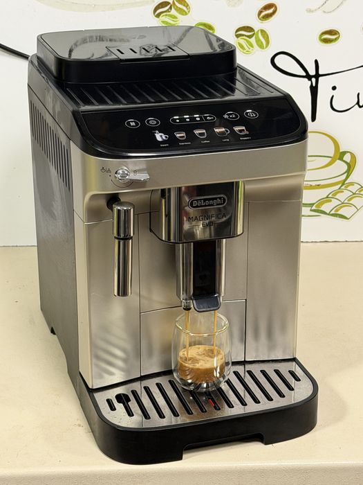 Кафемашина кафе автомат delonghi magnifica evo с гаранция