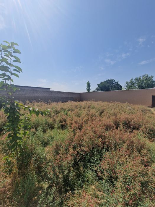 Участка ва ер сотилади