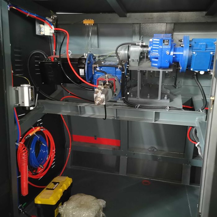 Masina de fasonat otel beton din colac, utilaj confectionat etrieri