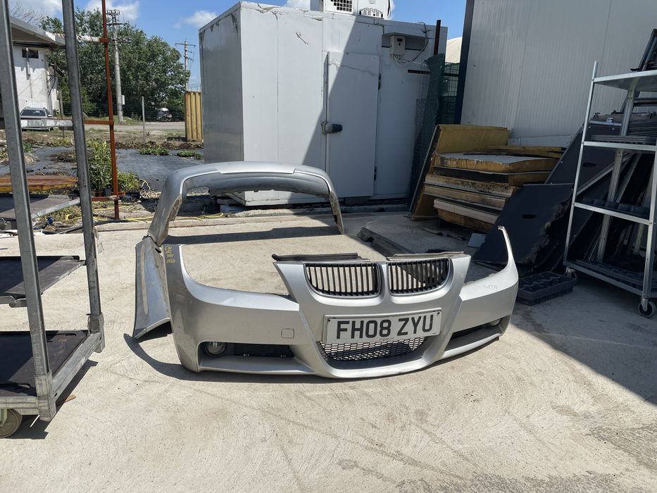 Pachet M BMW seria 3 E90 NFL non facelift gri Bara Fața M Bara Spate M praguri M pachet