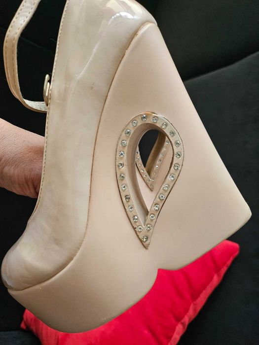 Италиански елегантни Обувки с камъни