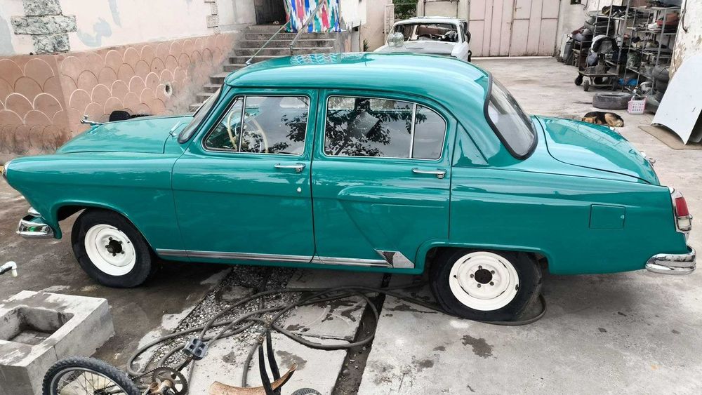 ГАЗ 21 (М-21) Жуковка, Звезда