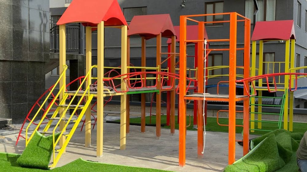 1 xonali uy sotladi chirchiq sity