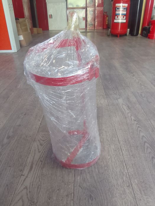 Огнетушитель порошковые.