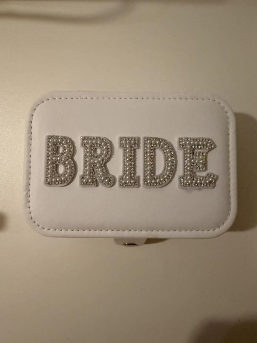 украса за сватба, обувки, ветрила , кутия за пари и картички