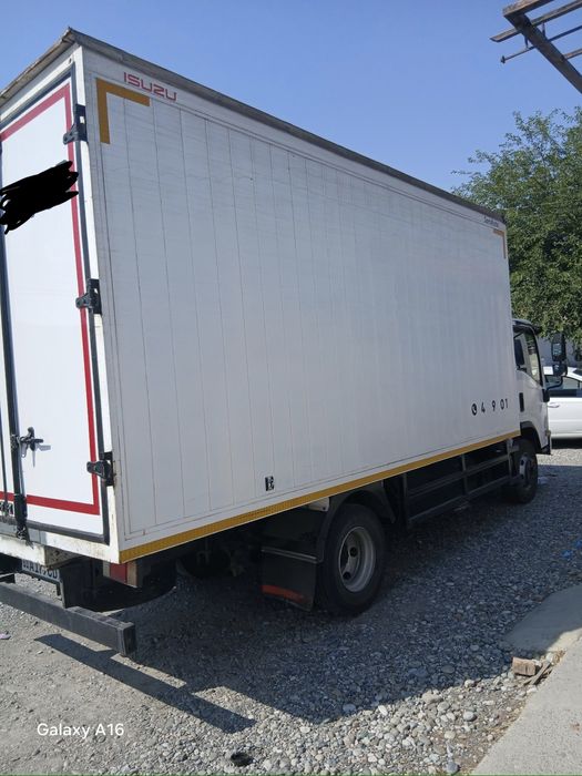 Isuzu cng 2015 yil