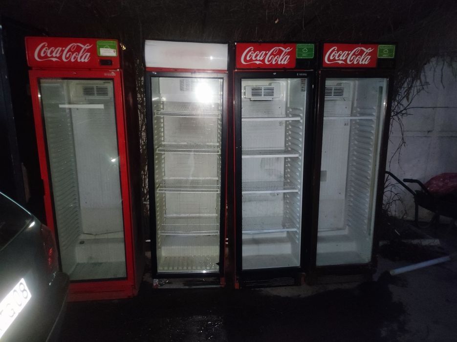 Холодильники стекло